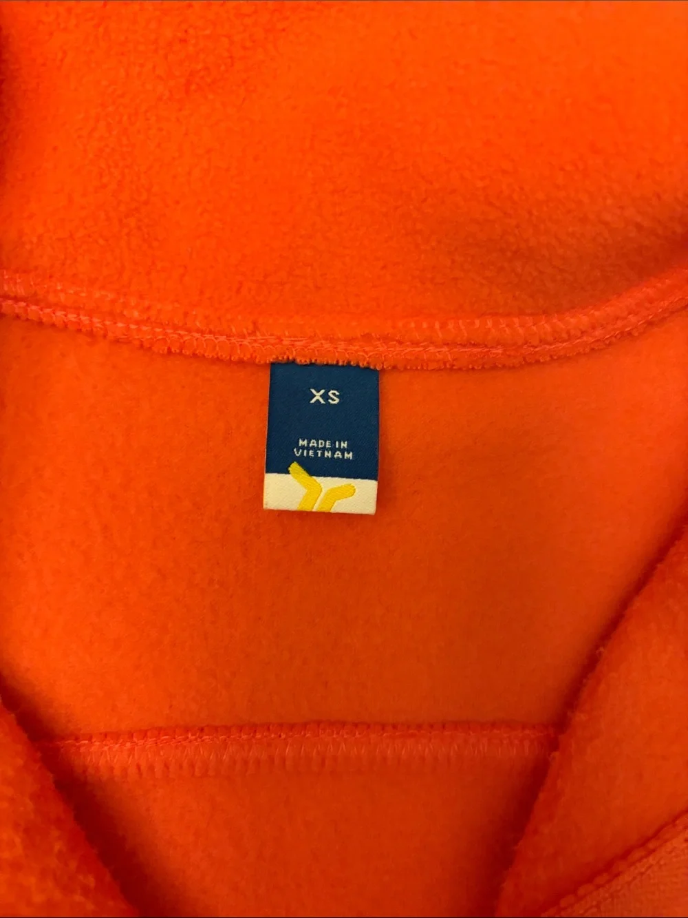 Gap Coral Fleece Vest zipper w/side pockets - size XS